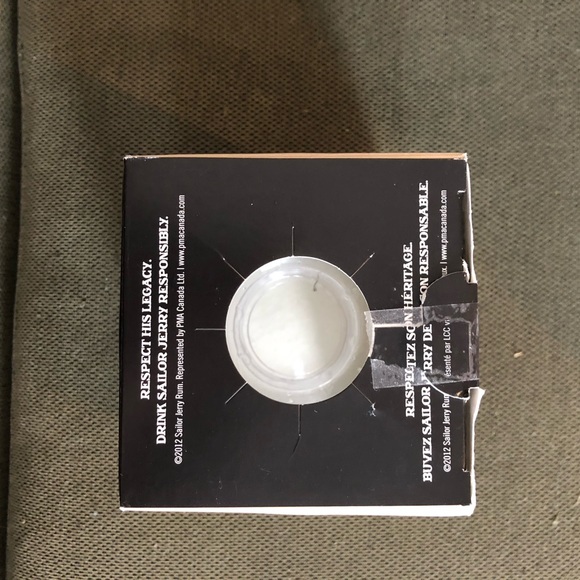 Sailor Jerry glass new with box whiskey tattoo - Picture 9 of 13